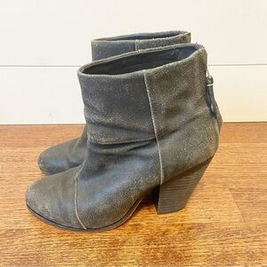 Rag & bone | Woman’s 6 Classic Newbury Granite Leather Booties Size 38.5